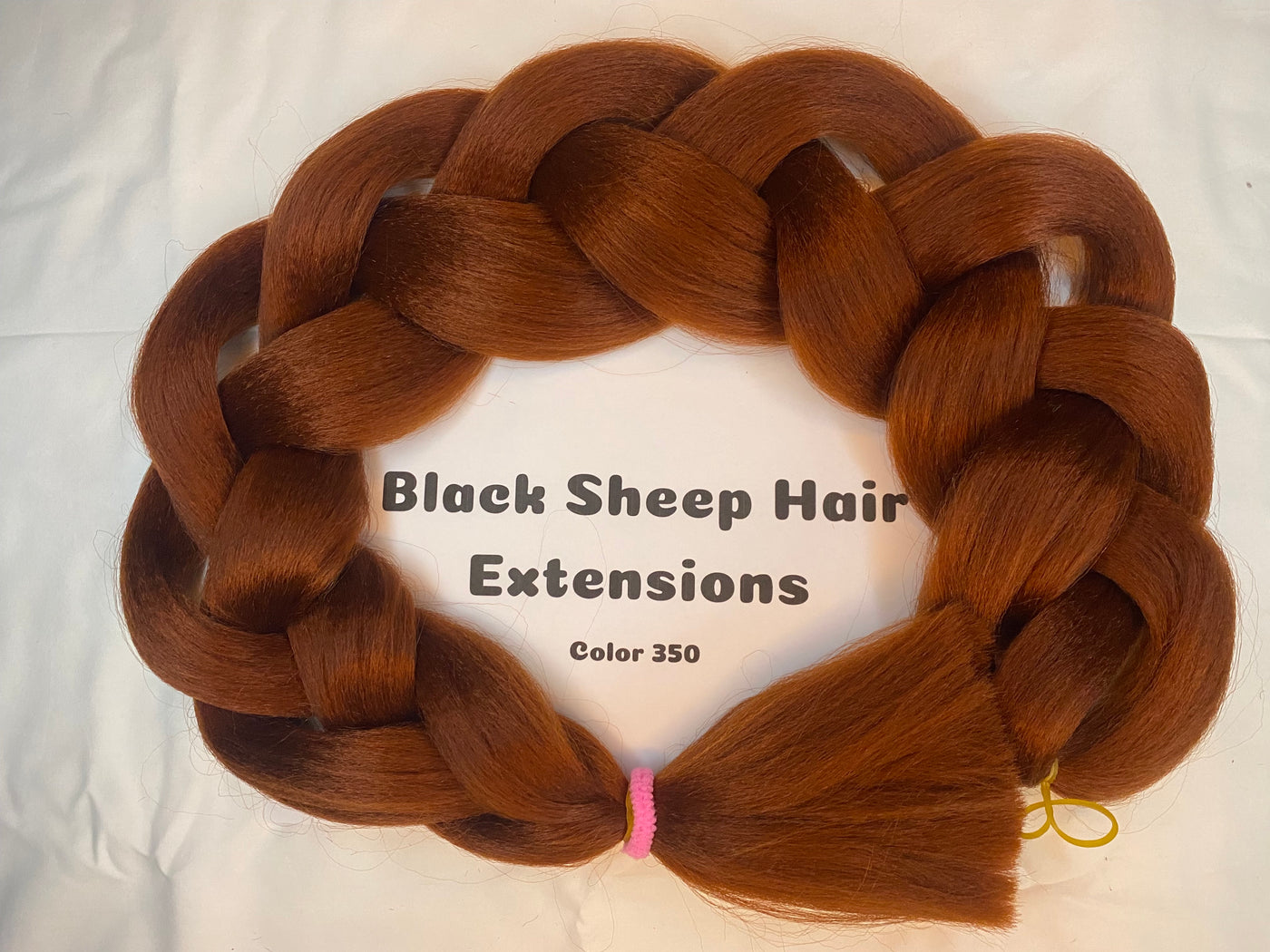 Braiding Single Pack Bundle Sensationnel X-Pression - ULTRA BRAID  Hair length: 82 inch Hair material: Synthetic Jumbo Xpression Braid Hair Hair grade: High Temperature Synthetic Fiber Hair texture: Yaki Perm Pre-stretched, tangle free, hot water use. color 350